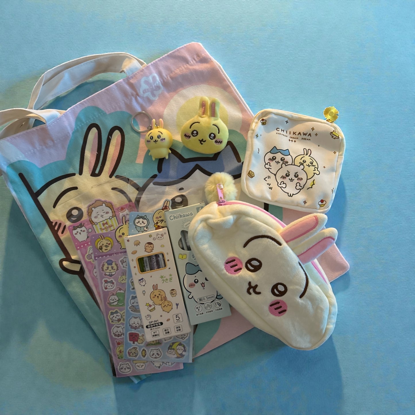 Gift set- 17 pcs chiikawa