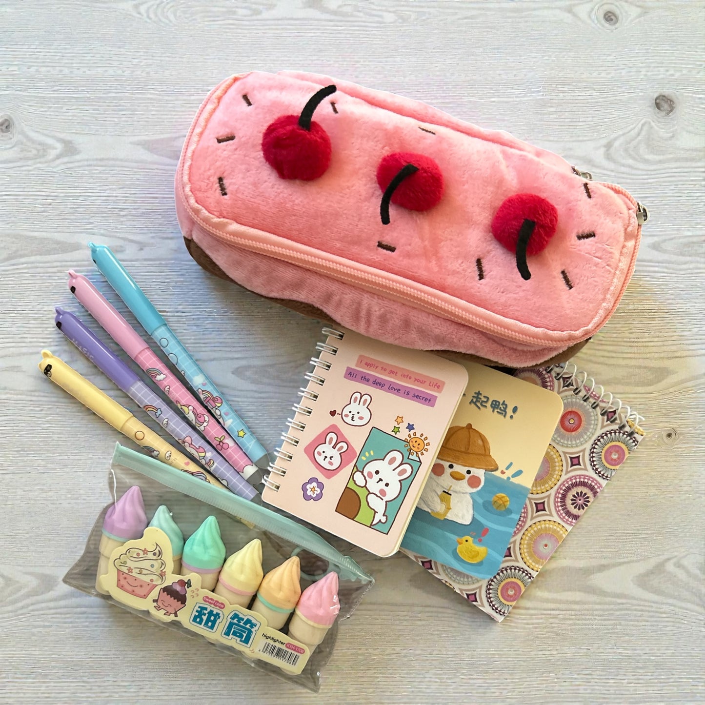 Gift- 24 pcs stationary set