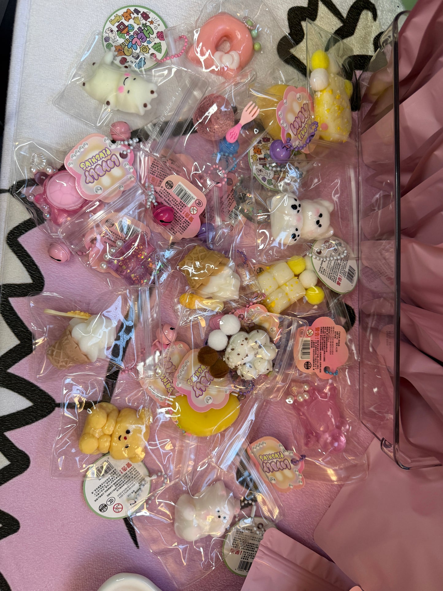 *mystery bags- mini squishy