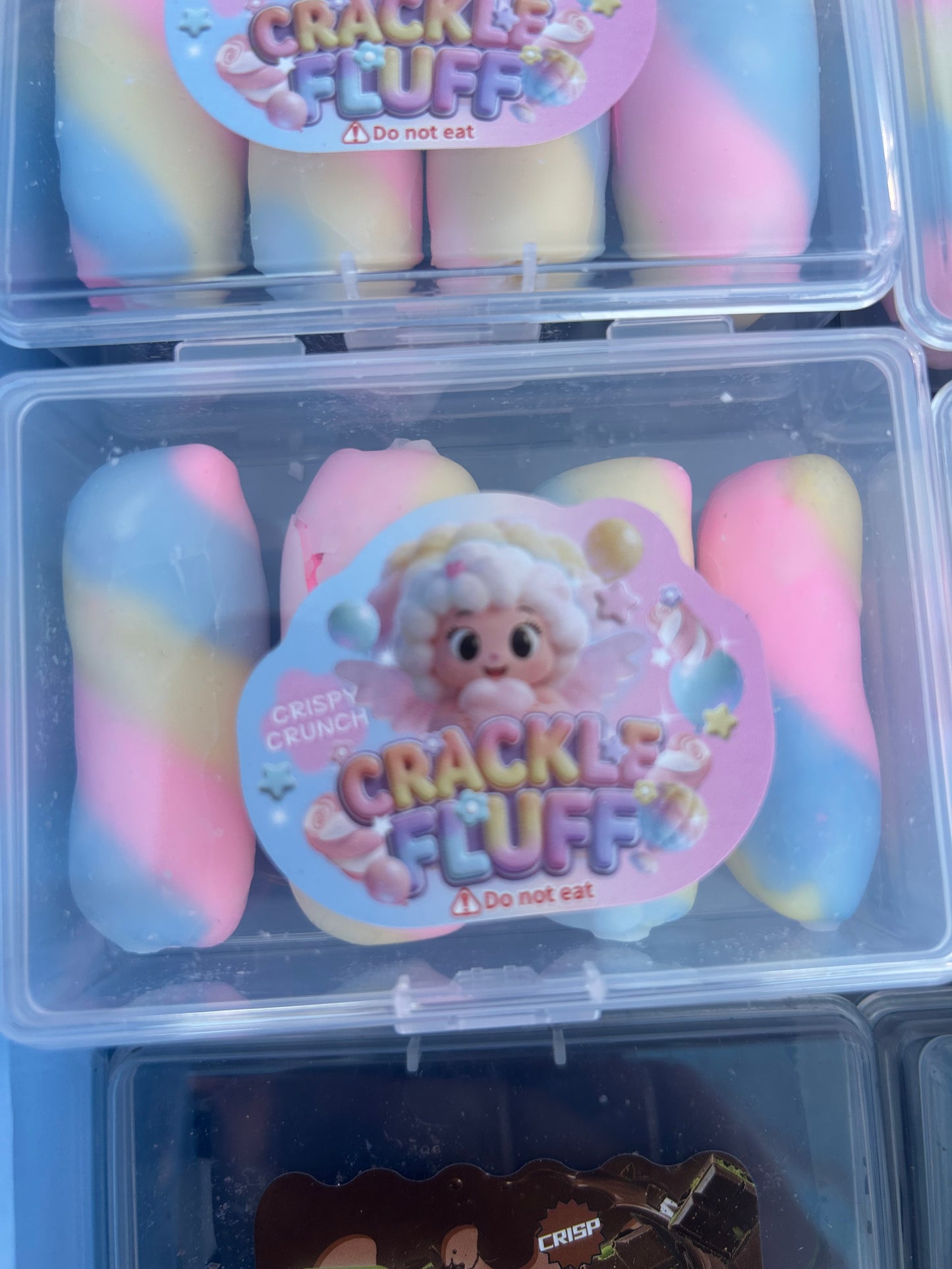 * Crackle Fluff squishy toy