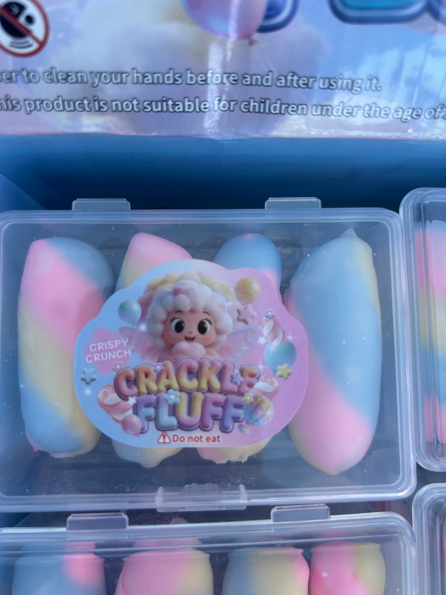 * Crackle Fluff squishy toy