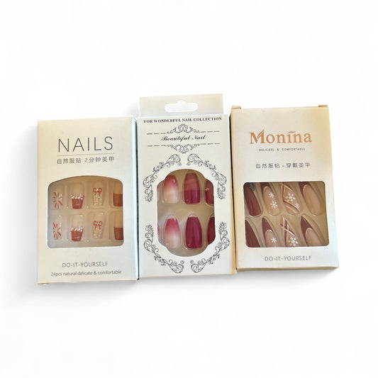 Press on nails- Christmas