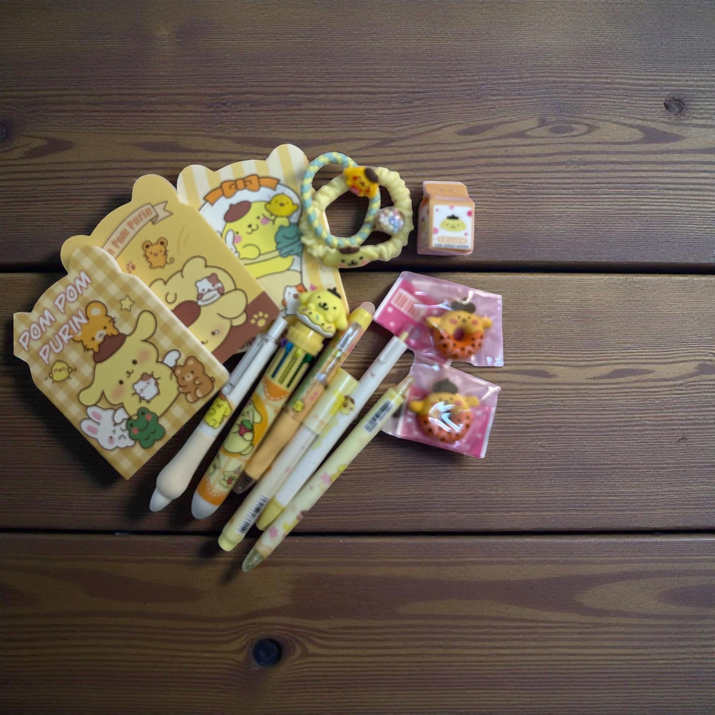 Gift- Stationary 24pc- pompompurin